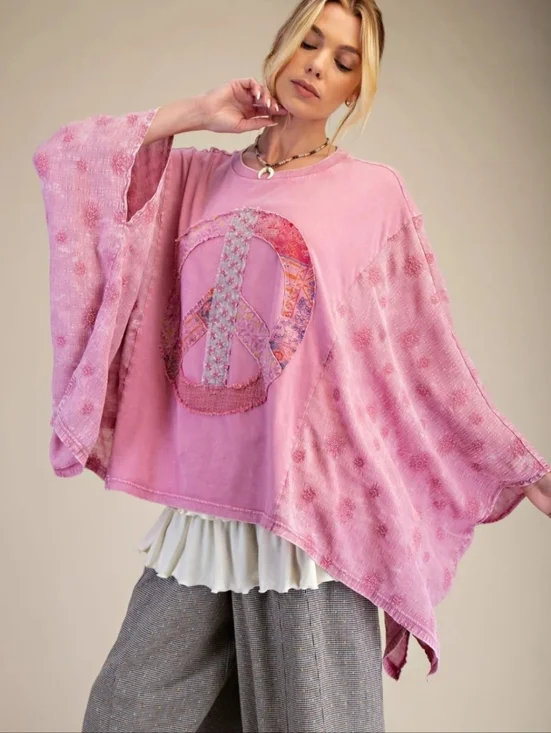 EASEL MINERAL WASHED & EMBROIDERY PEACE TOP. NWOT SZ 2X - Picture 2 of 6